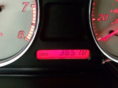 Used 2001 MAZDA MX-5 Miata image 17