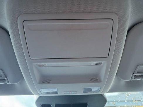 Used 2022 Ford Escape SE w/ Convenience Package image 38