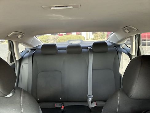 Used 2022 Honda Civic LX image 25