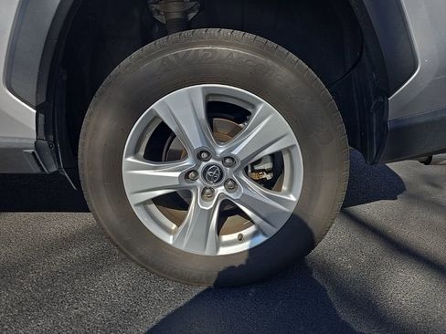 Used 2020 Toyota RAV4 XLE w/ All Weather Liner Package image 6