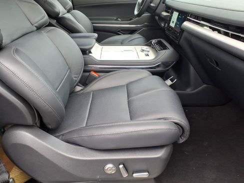 New 2027 Lincoln Navigator L Reserve AWD/4WD image 8