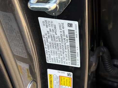 Used 2025 Honda CR-V LX image 33