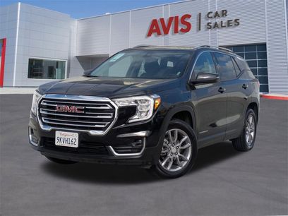 Used 2024 GMC Terrain SLT
