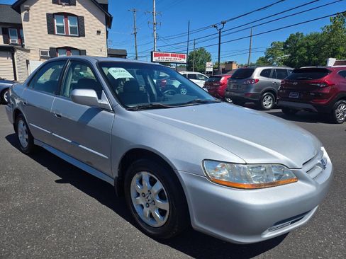 Used 2001 Honda Accord EX image 4