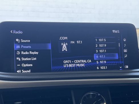 Used 2020 Lexus RX 350 AWD w/ Premium Package image 21
