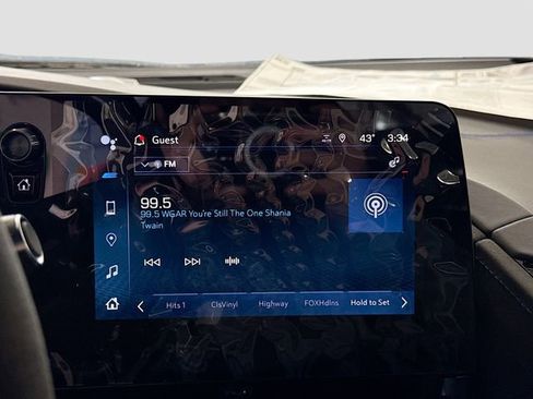 New 2025 Chevrolet Corvette E-Ray image 16