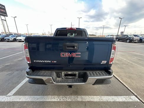 Used 2019 GMC Canyon SLT w/ Driver Alert Package image 3