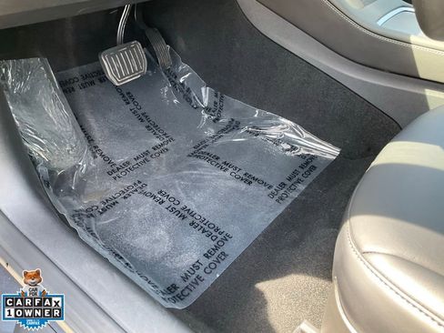 Used 2023 Tesla Model 3 Standard Range image 20