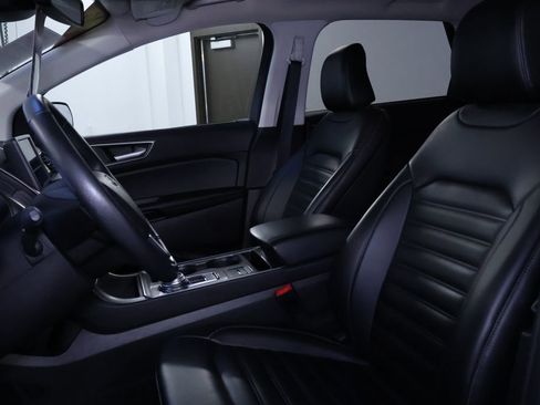 Used 2024 Ford Edge SEL image 13