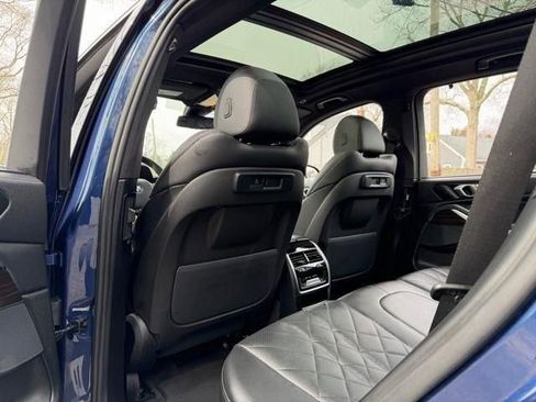 Used 2023 BMW X5 xDrive40i w/ Executive Package image 27