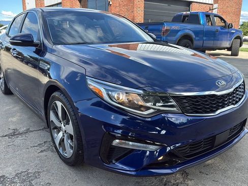 Used 2019 Kia Optima S FWD image 7