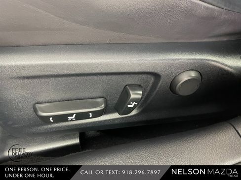 Used 2016 Lexus IS 200t image 18