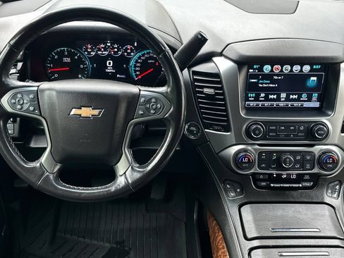 Used 2020 Chevrolet Tahoe Premier AWD/4WD image 10