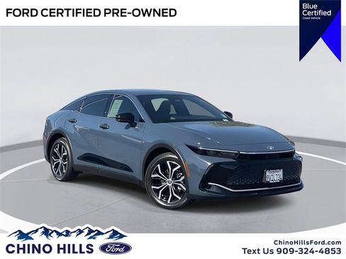 Used 2026 Toyota Crown XLE image 1