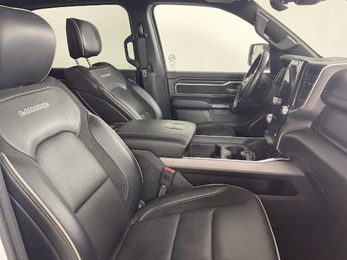 Used 2023 RAM 1500 Laramie image 16