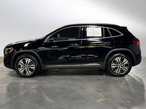 Used 2025 Mercedes-Benz GLA 250 4MATIC image 6