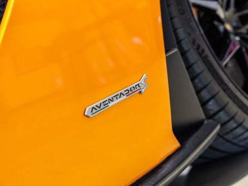 Used 2018 Lamborghini Aventador S AWD/4WD image 24