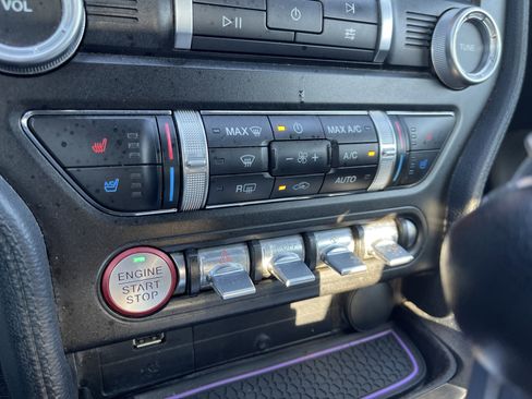 Used 2021 Ford Mustang Premium image 27