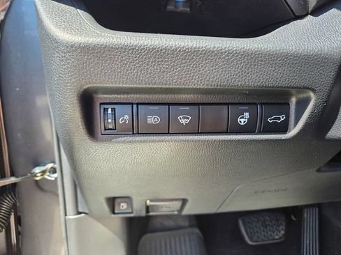 Used 2021 Toyota RAV4 XSE AWD/4WD image 17