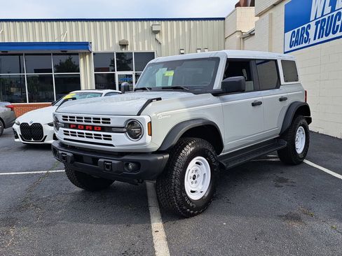 New 2026 Ford Bronco Heritage Edition AWD/4WD image 3