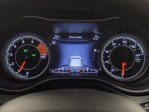 Used 2022 Jeep Cherokee Trailhawk image 23