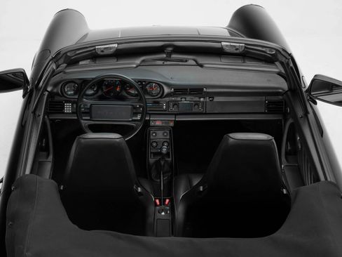 Used 1987 Porsche 911 Carrera RWD image 27