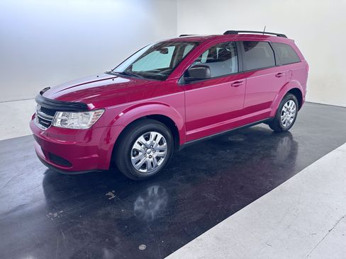 Used 2019 Dodge Journey SE FWD image 10