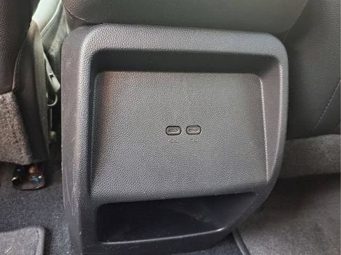 Used 2024 Chevrolet Equinox EV LT FWD image 20