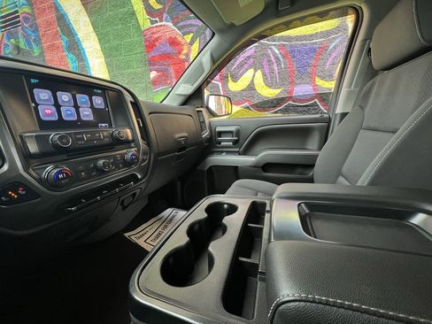 Used 2018 Chevrolet Silverado 1500 LT w/ All Star Edition image 69