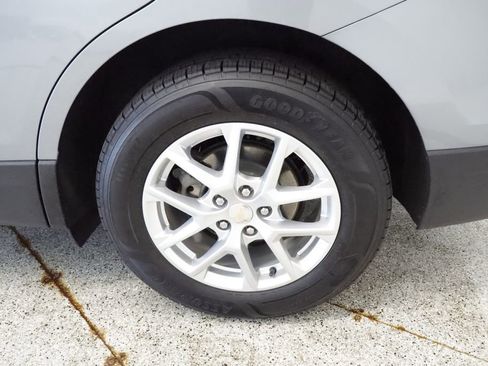 Used 2024 Chevrolet Equinox LT AWD/4WD image 16