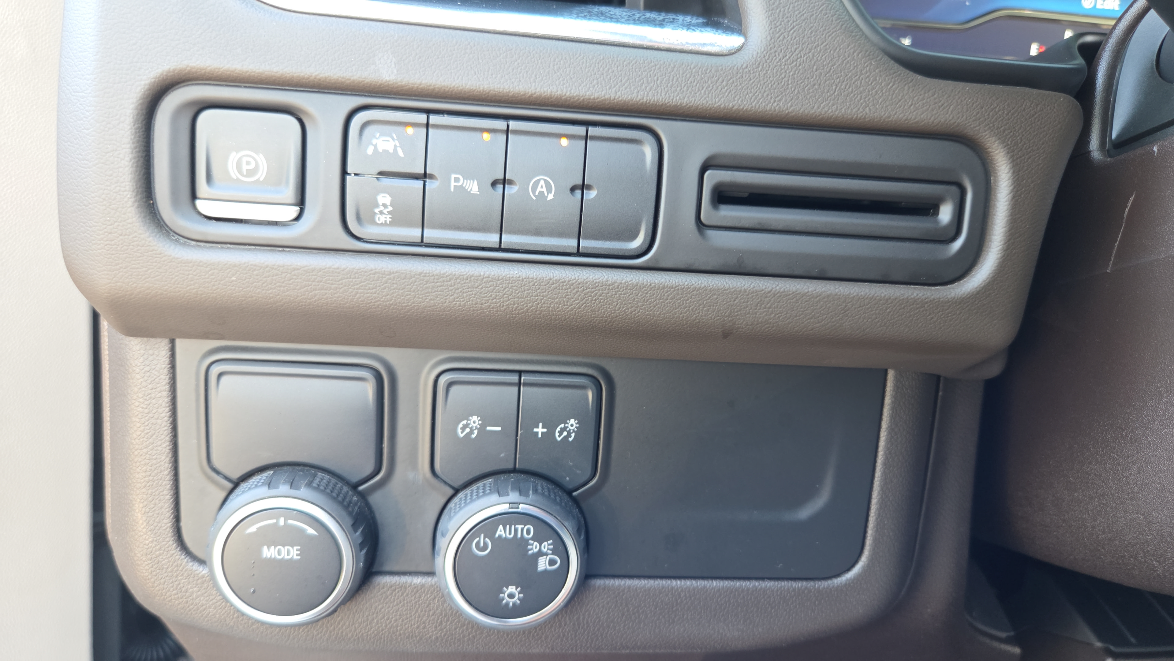 Used 2023 Chevrolet Tahoe LT RWD image 27