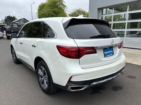 Used 2017 Acura MDX SH-AWD image 3
