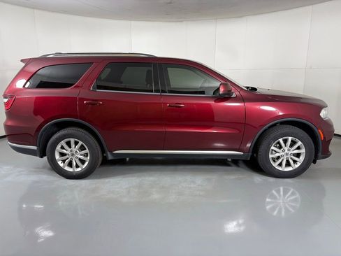 Used 2021 Dodge Durango SXT image 9