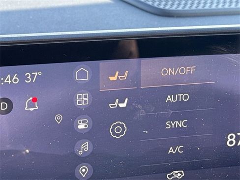 Used 2025 Buick Enclave Preferred image 21