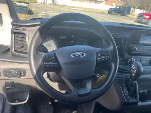 Used 2023 Ford Transit 250 Low Roof AWD w/ Exterior Upgrade Package image 27