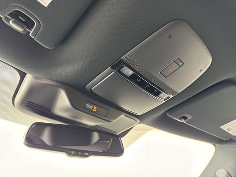 New 2026 Nissan Armada SL image 10