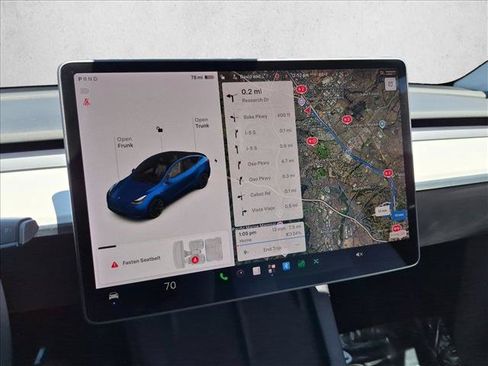 Used 2021 Tesla Model Y Long Range AWD/4WD image 13