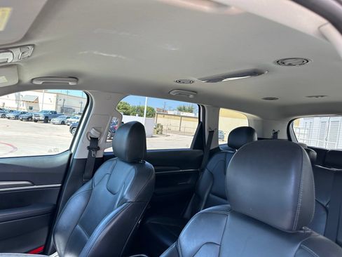 Used 2021 Kia Telluride LX FWD image 13
