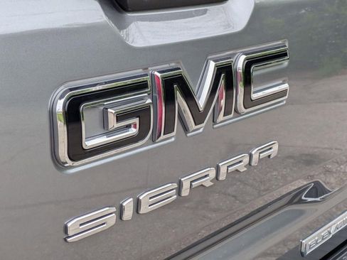 Used 2021 GMC Sierra 1500 Elevation w/ Preferred Package AWD/4WD image 10