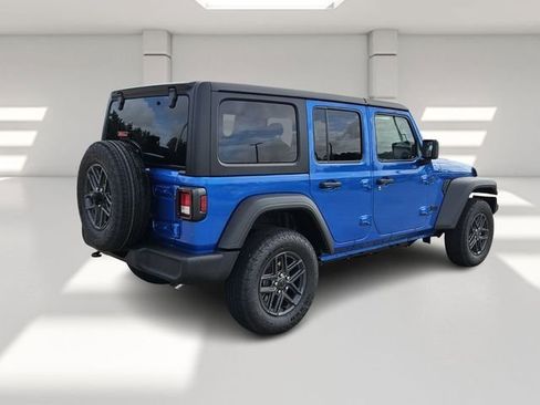 Certified 2025 Jeep Wrangler Unlimited Sport image 5