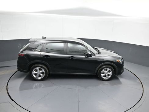 Used 2023 Honda HR-V LX image 35