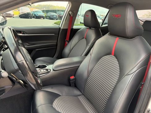 Used 2022 Toyota Camry TRD w/ TRD Package w/JBL Audio FWD image 18