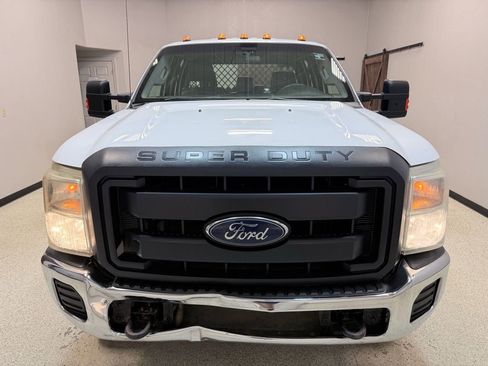 Used 2016 Ford F350 XL w/ Power Equipment Group image 2