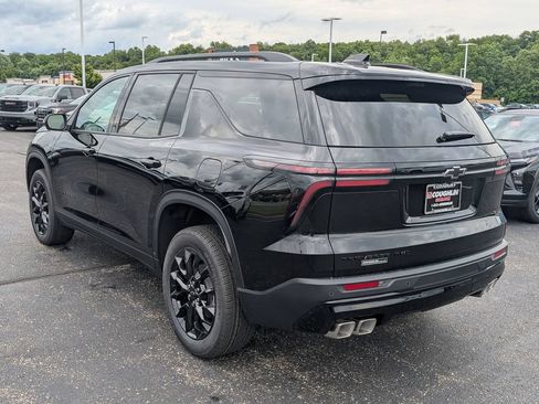 New 2026 Chevrolet Traverse LT w/ Midnight/Sport Edition AWD/4WD image 5