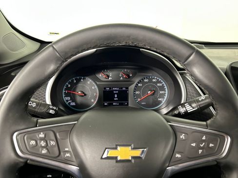 Used 2025 Chevrolet Malibu RS FWD image 13