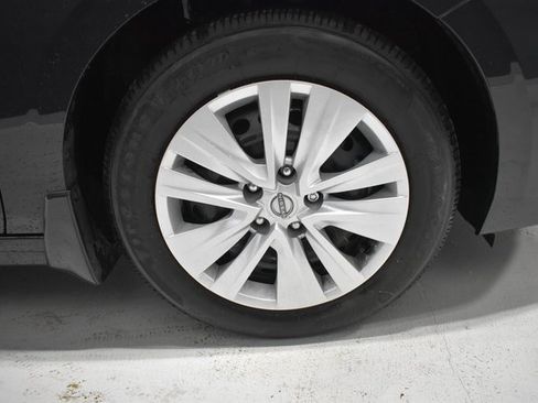 Certified 2025 Nissan Sentra S image 10