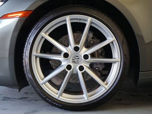 Used 2021 Porsche 911 Carrera image 29