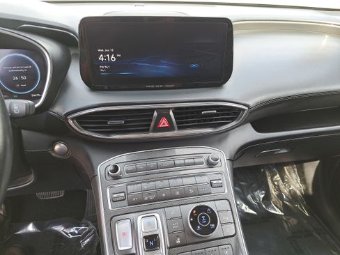 Used 2023 Hyundai Santa Fe Limited AWD/4WD image 19