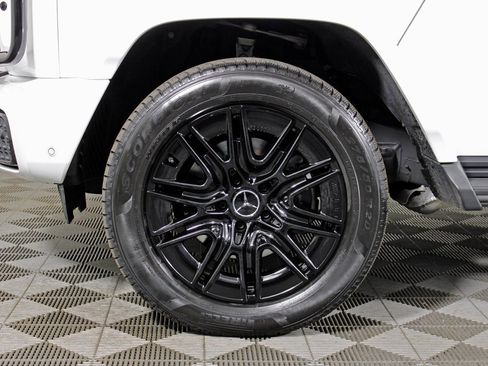 Certified 2025 Mercedes-Benz G 550 image 36