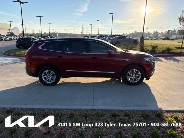 Used 2018 Buick Enclave Essence FWD image 13